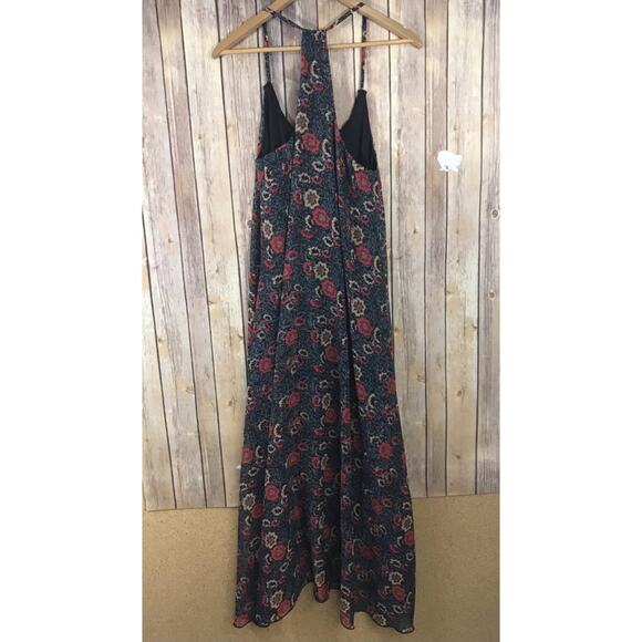 Boohoo Tasha Floral Print Hanky Hem Dress Beaded SIZE 4P Petite New Flaw - Picture 5 of 6